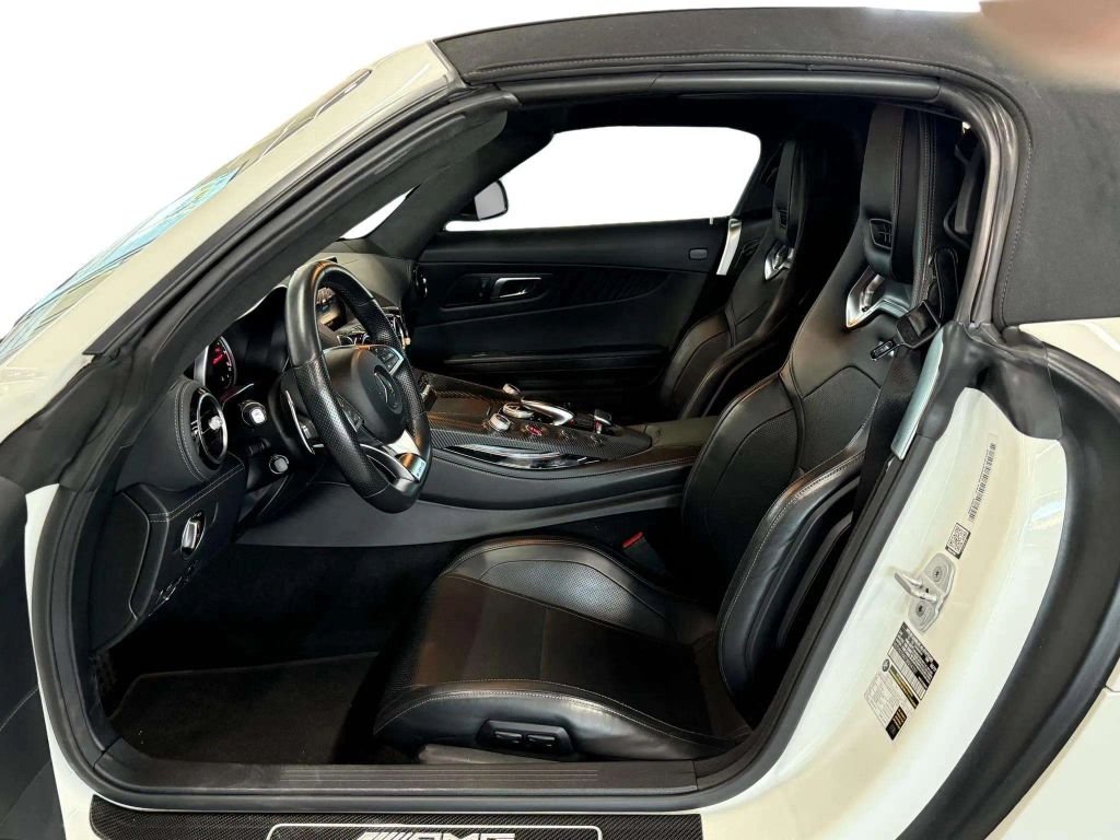 2018 Mercedes-Benz Mercedes-AMG GT Roadster 2D