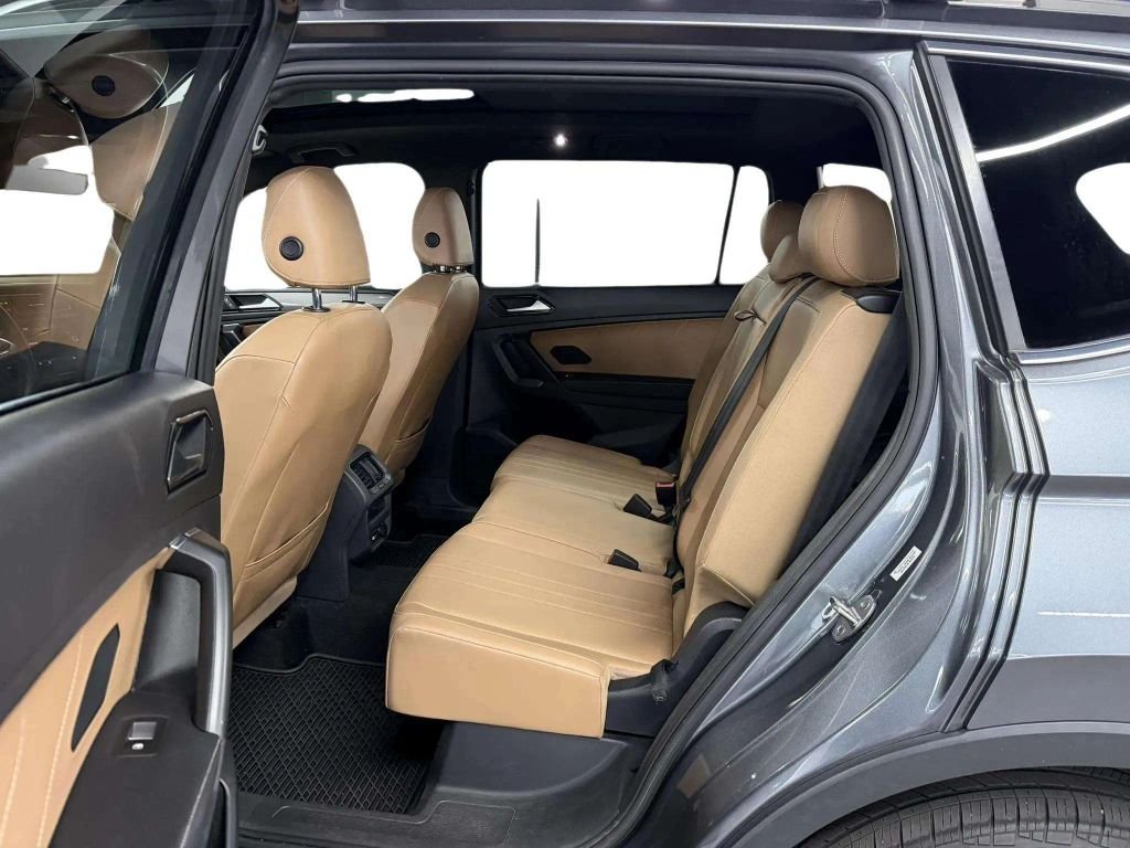 2022 Volkswagen Tiguan SE Sport Utility 4D