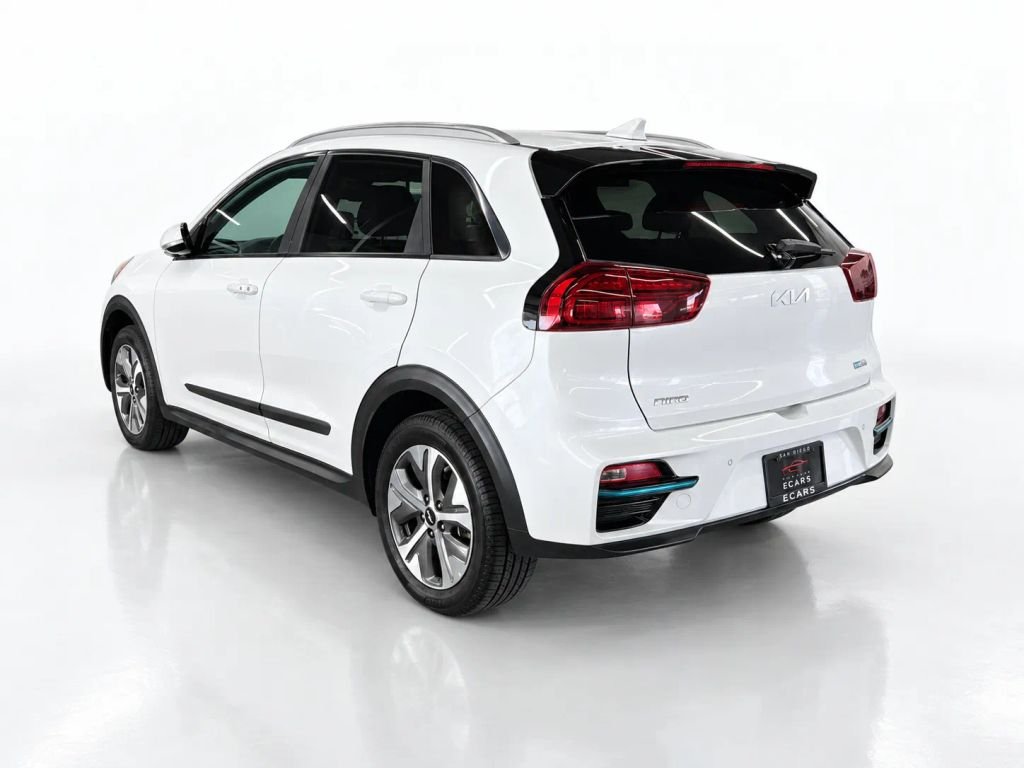 2022 Kia Niro EV EX Premium Wagon 4D