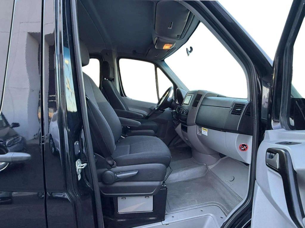 2016 Mercedes-Benz Sprinter 2500 Passenger Standard Roof w/144