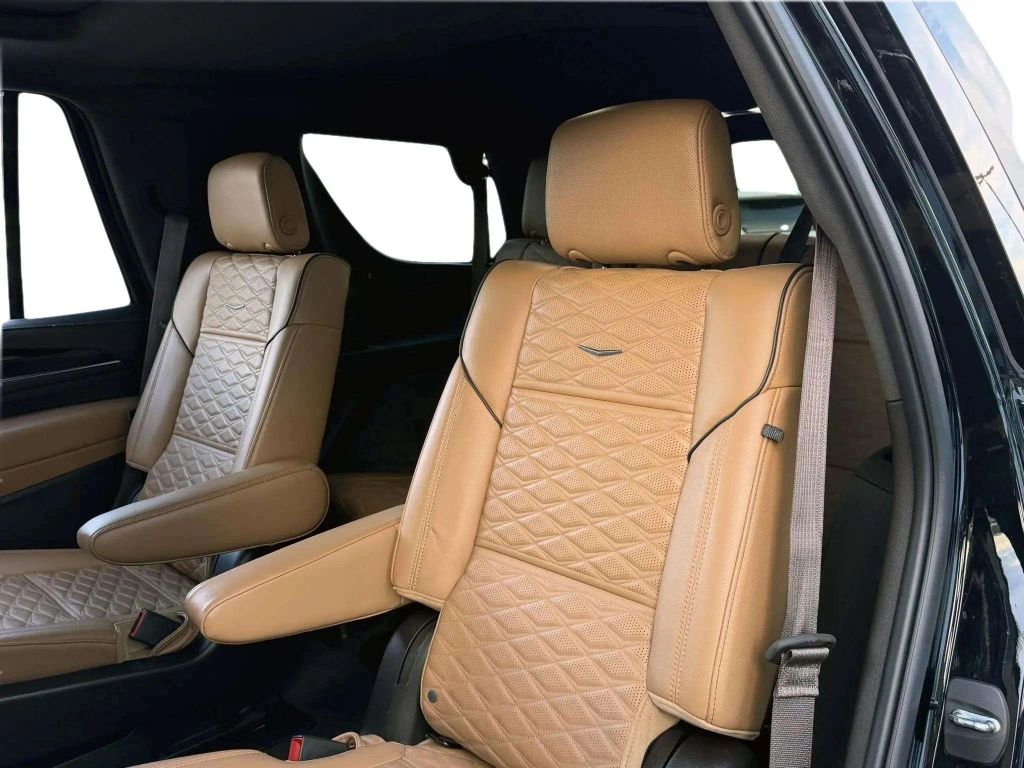 2022 Cadillac Escalade Sport SUV 4D