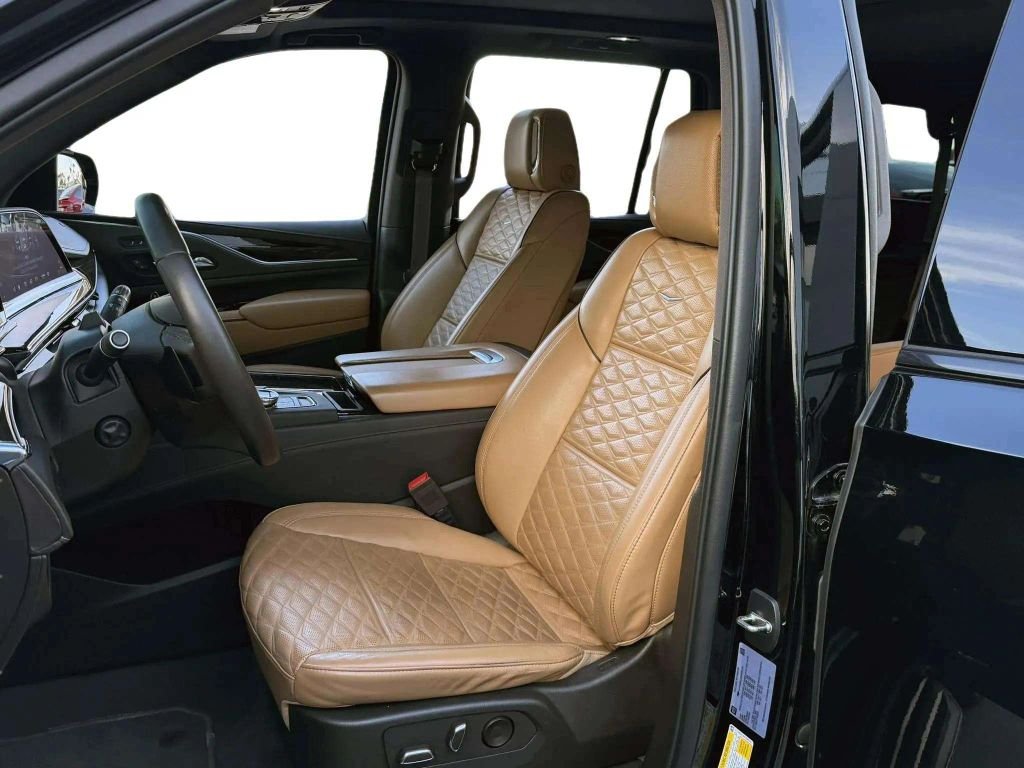 2022 Cadillac Escalade Sport SUV 4D