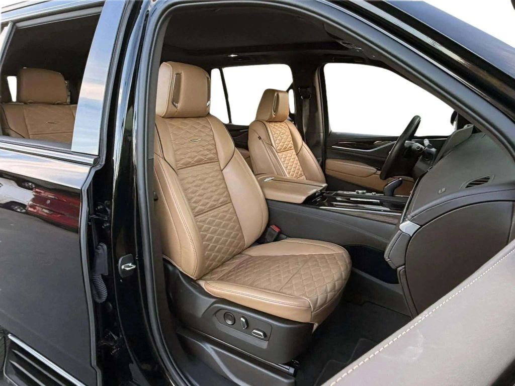 2022 Cadillac Escalade Sport SUV 4D