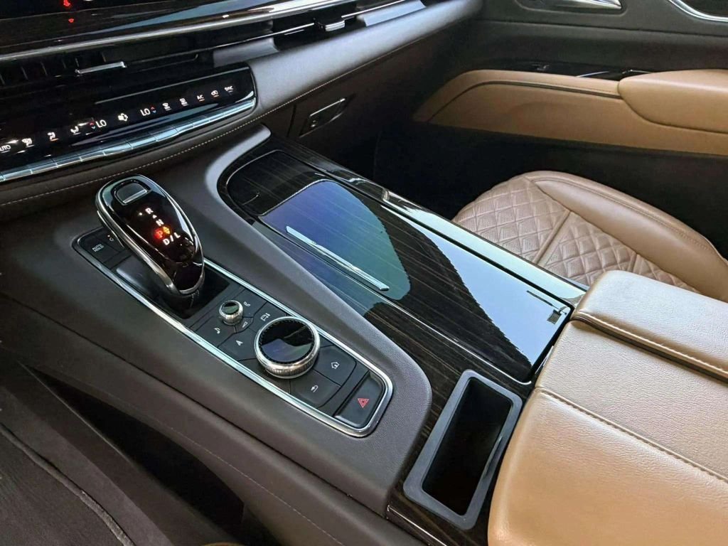 2022 Cadillac Escalade Sport SUV 4D