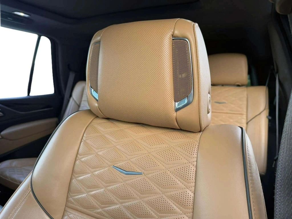 2022 Cadillac Escalade Sport SUV 4D