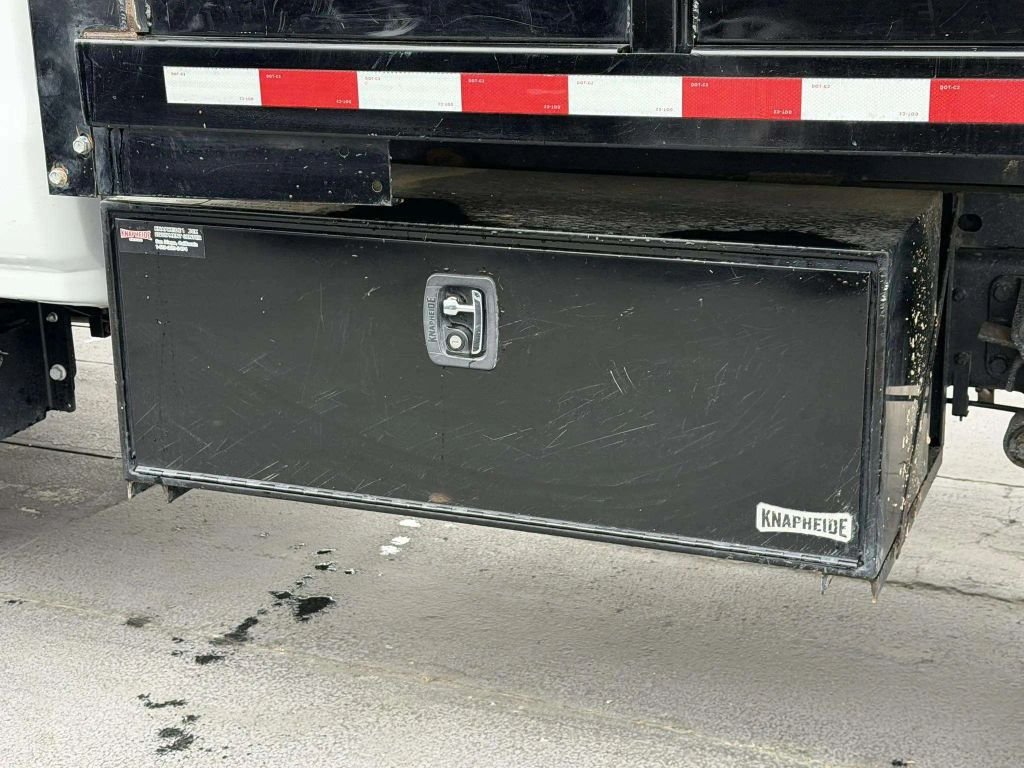 2022 Chevrolet Comm Med Duty Silverado Ch&Cab Silverado 5500HD Chassis & Cab
