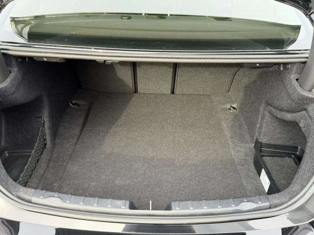 2018 BMW 3 Series 328d Sedan 4D