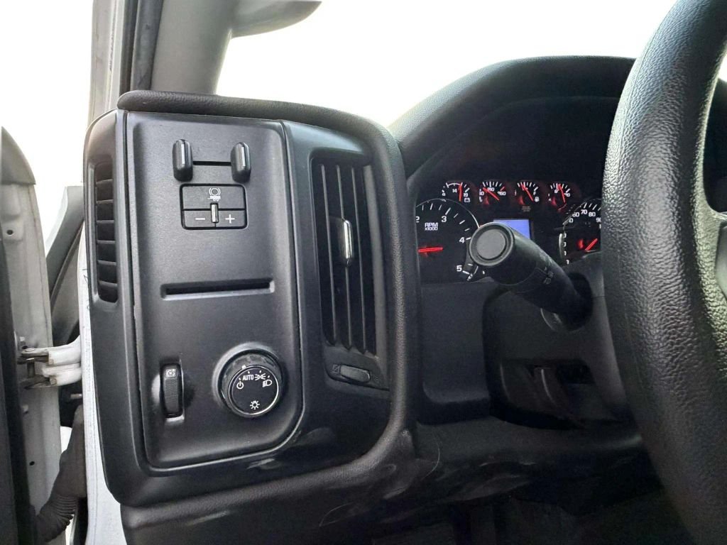 2019 Chevrolet Comm Med Duty Silverado Ch&Cab Silverado 5500HD Chassis & Cab