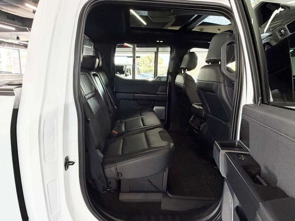 2022 Ford F150 SuperCrew Cab Raptor Pickup 4D 5 1/2 ft