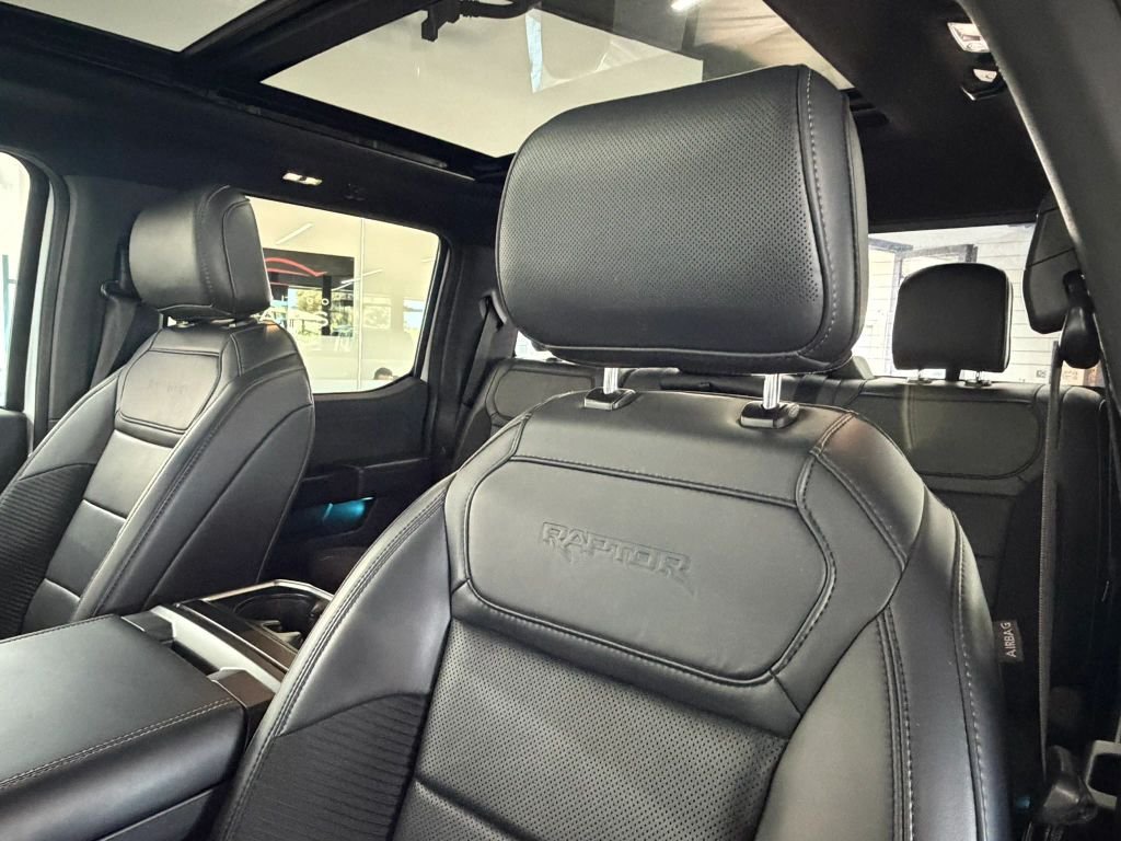 2022 Ford F150 SuperCrew Cab Raptor Pickup 4D 5 1/2 ft