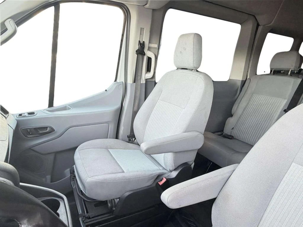 2017 Ford Transit 350 Wagon XLT w/High Roof w/Sliding Side Door Van 3D