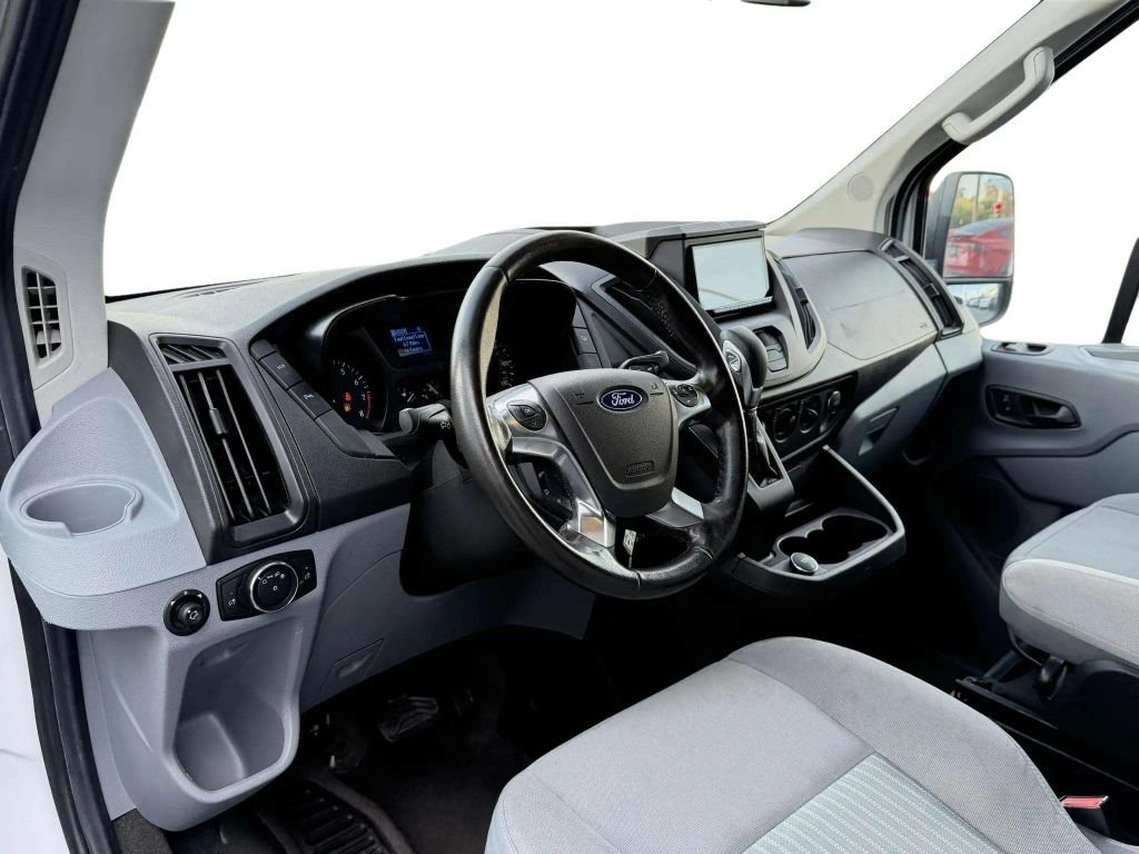 2017 Ford Transit 350 Wagon XLT w/High Roof w/Sliding Side Door Van 3D
