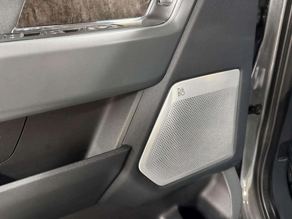 2021 Ford F150 SuperCrew Cab Lariat Pickup 4D 5 1/2 ft