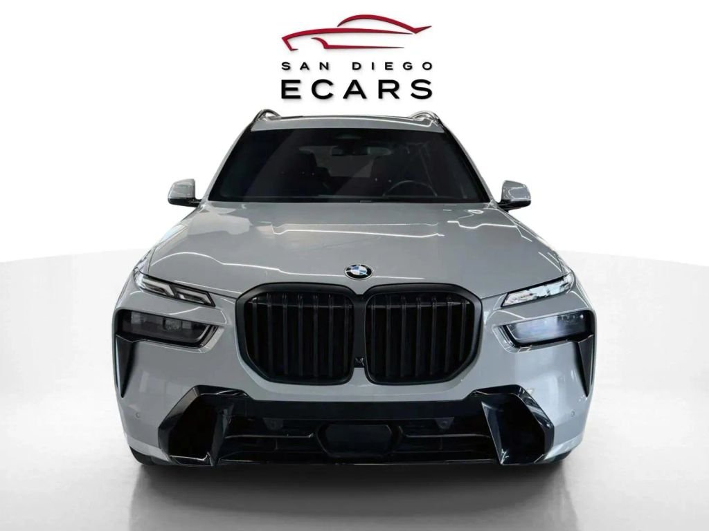 2023 BMW X7 xDrive40i Sport Utility 4D