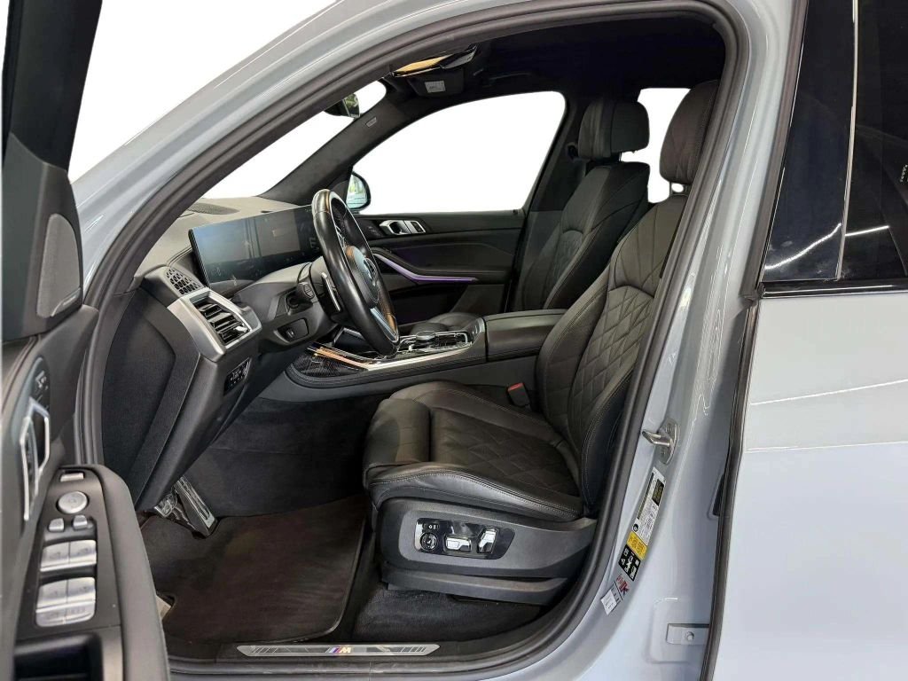 2023 BMW X7 xDrive40i Sport Utility 4D